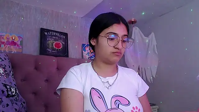 laurenelove online show from 28, 10, 2025