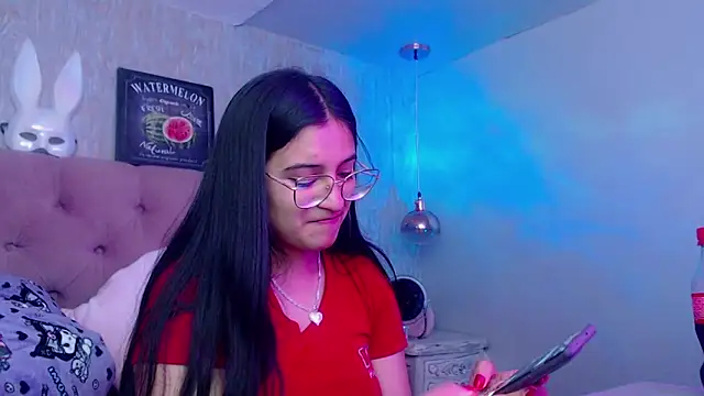 laurenelove online show from 8, 11, 2025