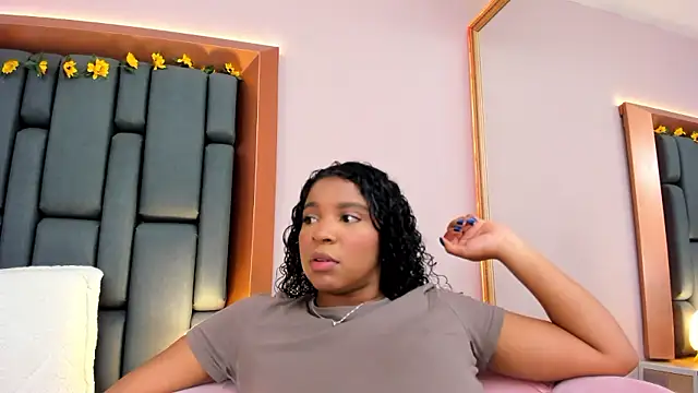 LisaMendez online show from 15, 1, 2026