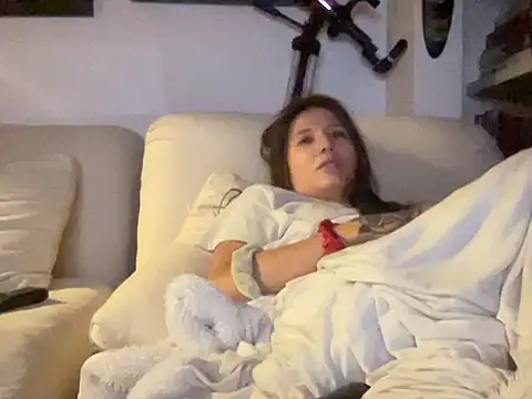 Snapshot of dddasani chatting on 12, 10, 2025 dddasani online show from 12, 10, 2025