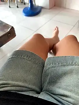 sharon-Hanna online show from 7, 11, 2025