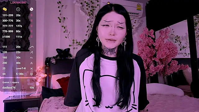 Lein Bone online show from 9, 11, 2025