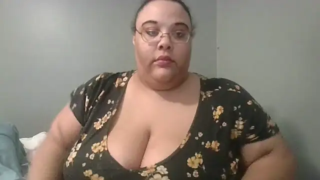 Snapshot of SexyBBW10790 chatting on 6, 3, 2026 SexyBBW10790 online show from 6, 3, 2026