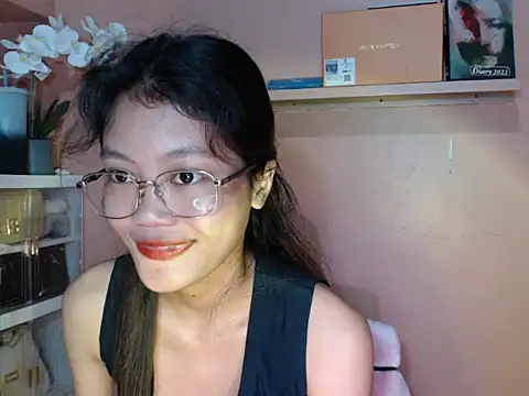 Snapshot of skinny_gracie chatting on 18, 9, 2025 skinny gracie online show from 18, 9, 2025