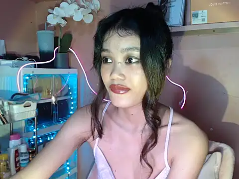 Snapshot of skinny_gracie chatting on 23, 10, 2025 skinny gracie online show from 23, 10, 2025