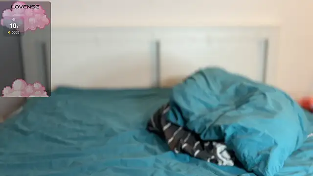 Snapshot of walter_cute chatting on 3, 11, 2025 walter cute online show from 3, 11, 2025