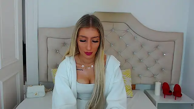 NatalieSensual online show from 19, 10, 2025