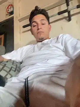 Snapshot of Shankortiz chatting on 25, 11, 2025 Shankortiz online show from 25, 11, 2025