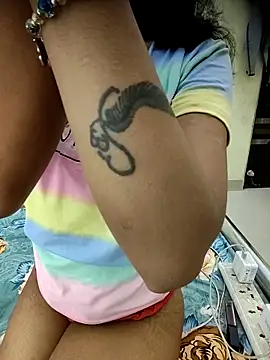 Snapshot of Snaya-baby chatting on 27, 3, 2026 Snaya-baby online show from 27, 3, 2026