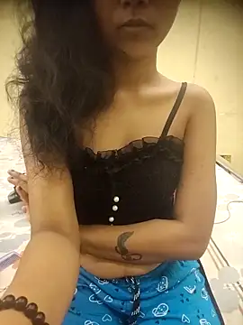 Snapshot of Snaya-baby chatting on 3, 4, 2026 Snaya-baby online show from 3, 4, 2026