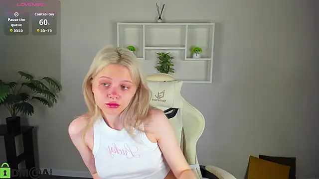 Allice Cox online show from 3, 10, 2025