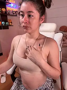 Sharon 07 online show from 15, 11, 2025