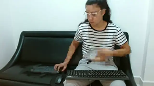 Arieeel 09 online show from 17, 10, 2025