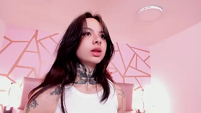 Snapshot of lilithSoul_ chatting on 14, 10, 2025 lilithSoul online show from 14, 10, 2025