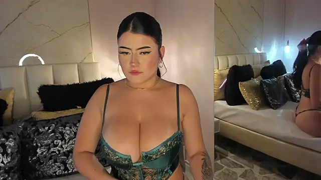 Snapshot of VioletaMaddox chatting on 14, 10, 2025 VioletaMaddox online show from 14, 10, 2025