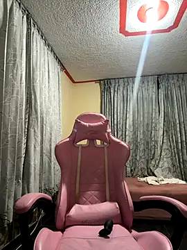 laure torres online show from 12, 10, 2025