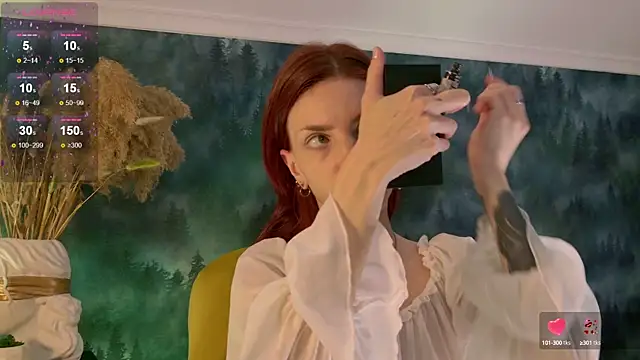 Snapshot of WendyGilber chatting on 6, 10, 2025 WendyGilber online show from 6, 10, 2025