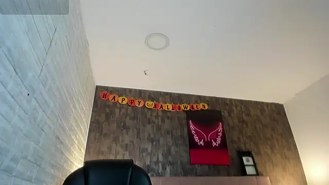 Snapshot of marian__stone chatting on 14, 11, 2025 marian stone online show from 14, 11, 2025