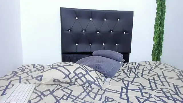 michellnasty online show from 19, 10, 2025