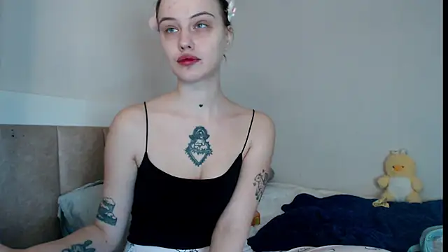 Pizda-Drozda online show from 28, 10, 2025