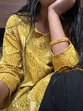 Snapshot of modelnishu chatting on 18, 2, 2026 modelnishu online show from 18, 2, 2026