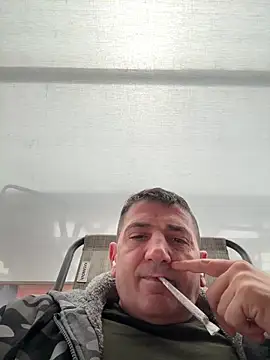 Snapshot of BULLBSX chatting on 13, 3, 2026 BULLBSX online show from 13, 3, 2026