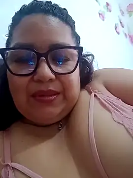 Snapshot of ladytropical1 chatting on 25, 3, 2026 ladytropical1 online show from 25, 3, 2026