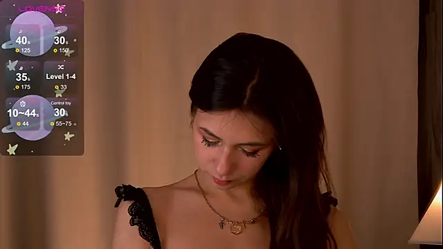 Snapshot of Your_Treasure chatting on 16, 10, 2025 Your Treasure online show from 16, 10, 2025