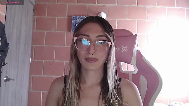 Snapshot of Andrea_camilaaa chatting on 10, 2, 2026 Andrea camilaaa online show from 10, 2, 2026