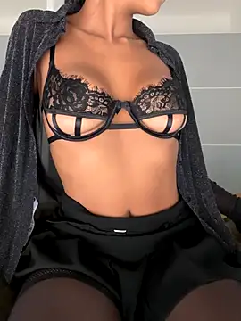 Minaaaa02 online show from 26, 9, 2025