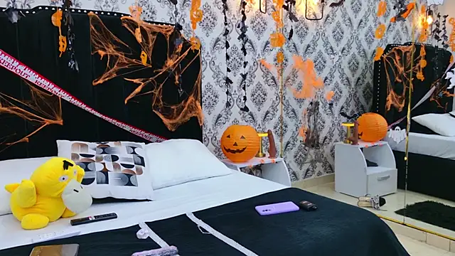 Angelique Angell online show from 26, 10, 2025