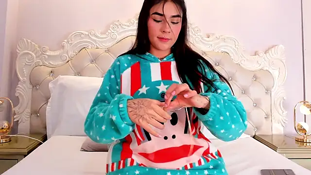 VioletBlaze online show from 17, 1, 2026