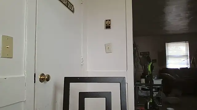 alwayshorny90 online show from 11, 11, 2025