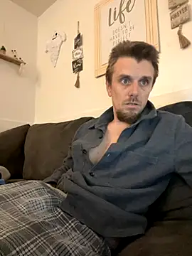 alwayshorny90 online show from 22, 11, 2025