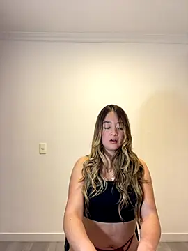 Zara Ross online show from 18, 11, 2025