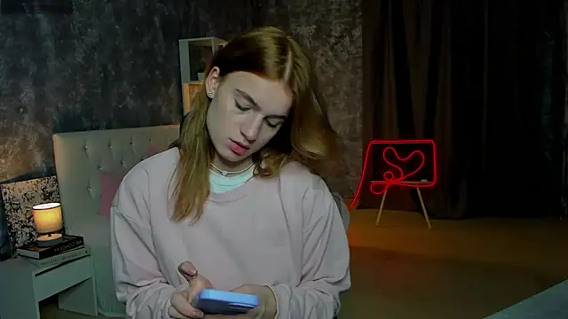 Snapshot of stacey__doll chatting on 10, 10, 2025 stacey doll online show from 10, 10, 2025