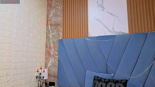 angel  red  online show from 23, 10, 2025