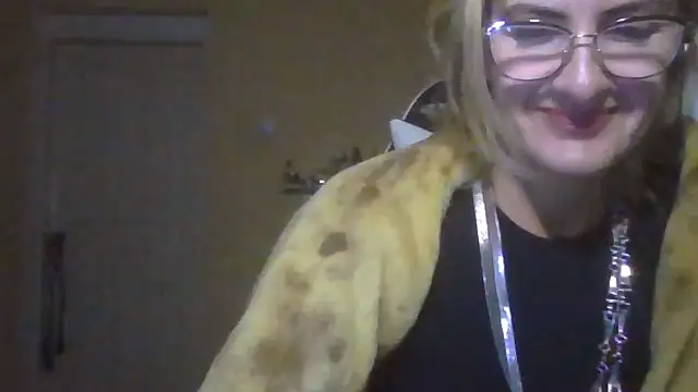 TianaQLove online show from 27, 10, 2025