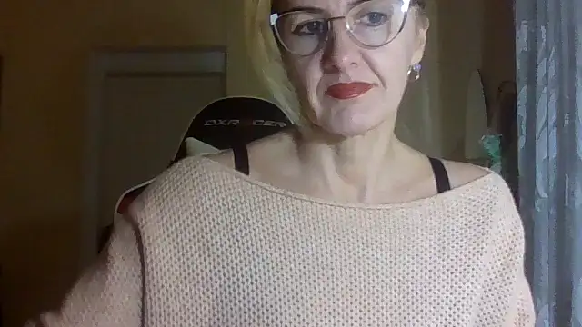 TianaQLove online show from 30, 10, 2025