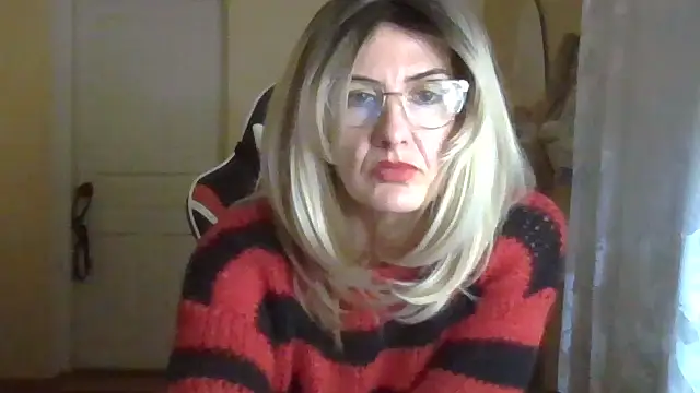 TianaQLove online show from 12, 11, 2025