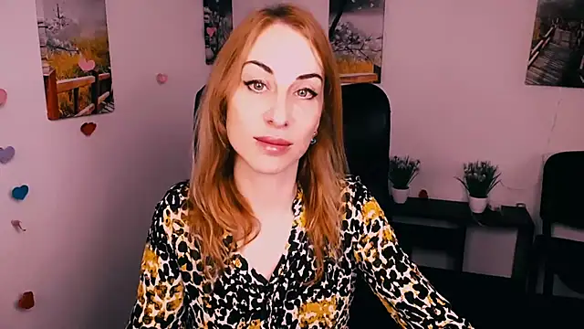 Snapshot of Create_your_own_sun chatting on 16, 11, 2025 Create your own sun online show from 16, 11, 2025