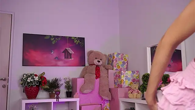 ZariaVera online show from 11, 10, 2025