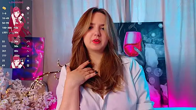 LucilleMcBride online show from 14, 11, 2025