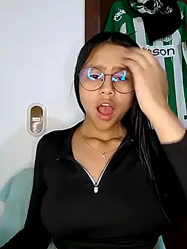 SofieLove 01 online show from 12, 3, 2026