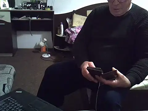 ColaredCuck55 online show from 18, 1, 2026