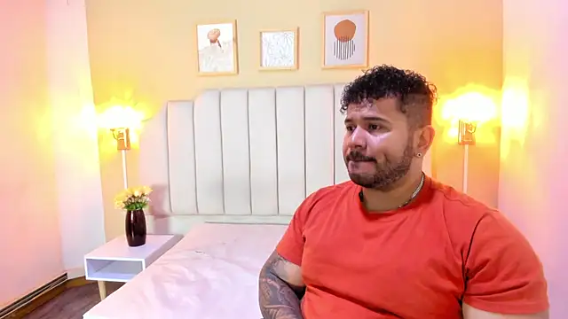 Snapshot of michael_hill1 chatting on 5, 11, 2025 michael hill1 online show from 5, 11, 2025