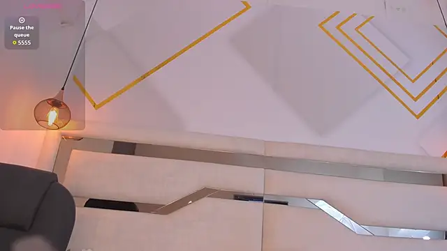 mariana jhones  online show from 21, 11, 2025