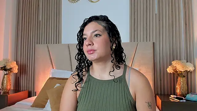 Rachell Jamess online show from 22, 11, 2025