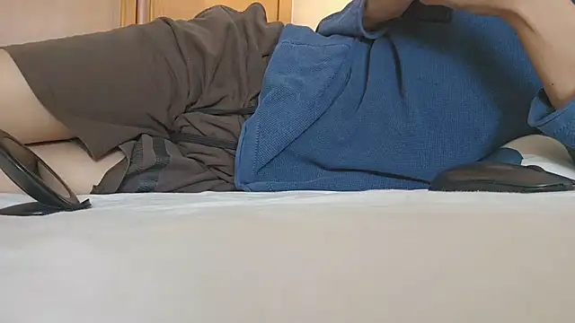 boy69horny online show from 28, 9, 2025