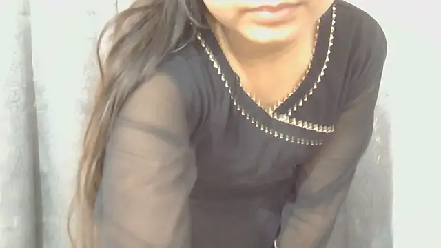 Cute-Bacchi online show from 15, 11, 2025